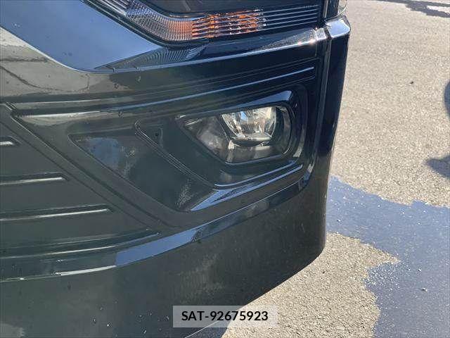 Mitsubishi DELICA 2019-02 7217519-24