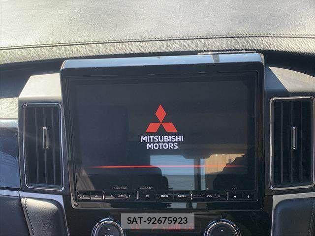 Mitsubishi DELICA 2019-02 7217519-2