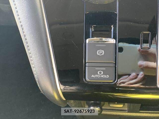 Mitsubishi DELICA 2019-02 7217519-5