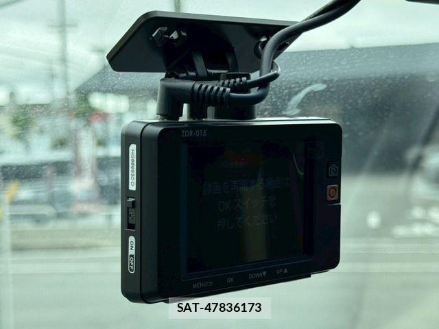 Mitsubishi DELICA 2010-02 7217494-6