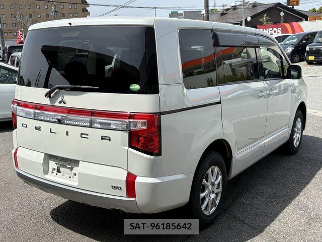 Mitsubishi DELICA 2021-03 7217541-1