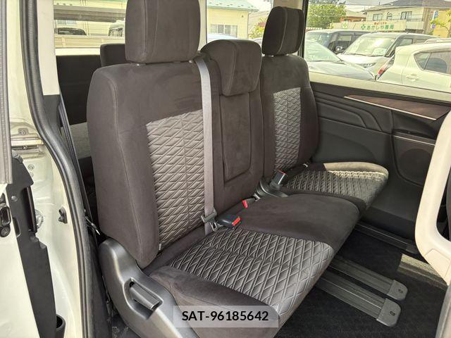 Mitsubishi DELICA 2021-03 7217541-23