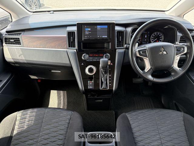 Mitsubishi DELICA 2021-03 7217541-2