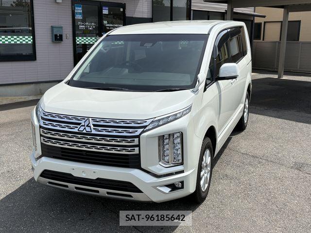Mitsubishi DELICA 2021-03 7217541-3