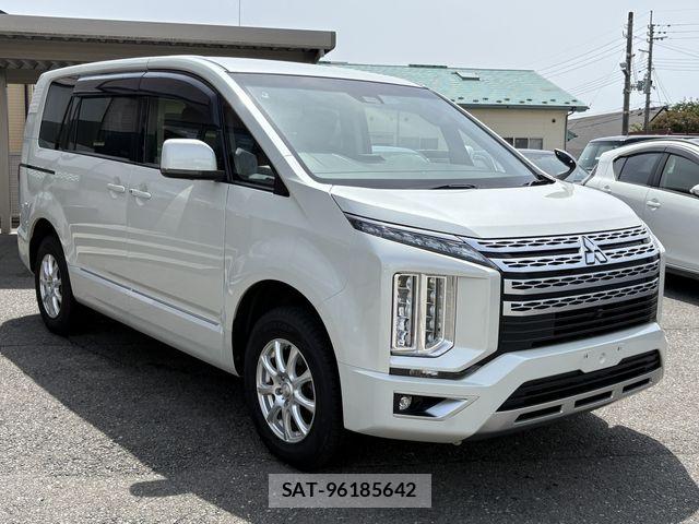 Mitsubishi DELICA 2021-03 7217541-5