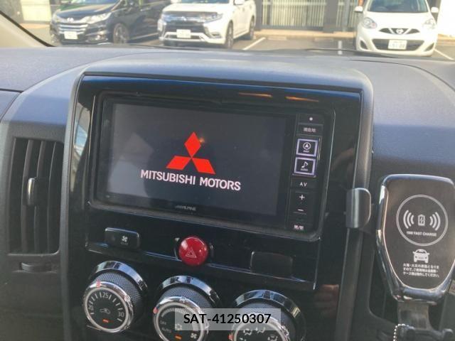Mitsubishi DELICA 2016-03 7217515-9