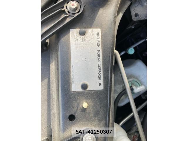 Mitsubishi DELICA 2016-03 7217515-19