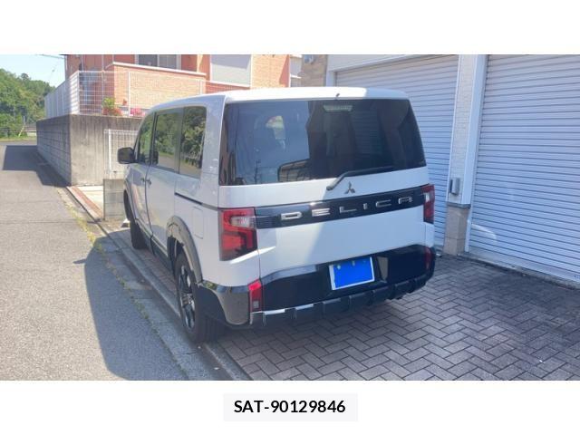 Mitsubishi DELICA 2026-01 7217599-2