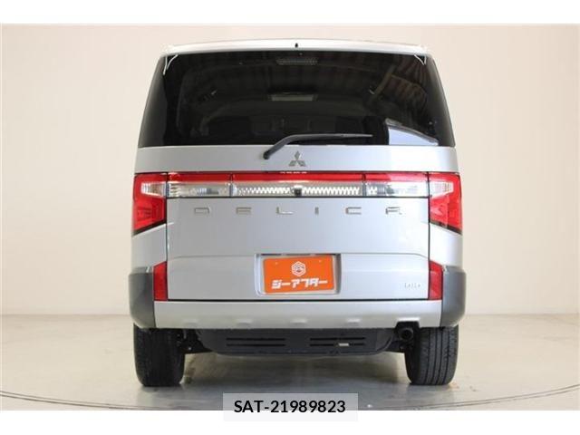 Mitsubishi DELICA 2019-03 7217527-10