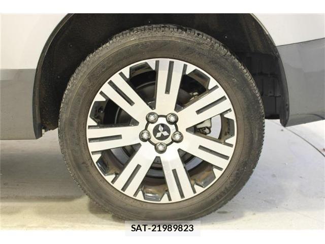 Mitsubishi DELICA 2019-03 7217527-23