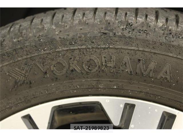 Mitsubishi DELICA 2019-03 7217527-25