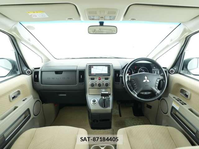Mitsubishi DELICA 2011-06 7217489-4