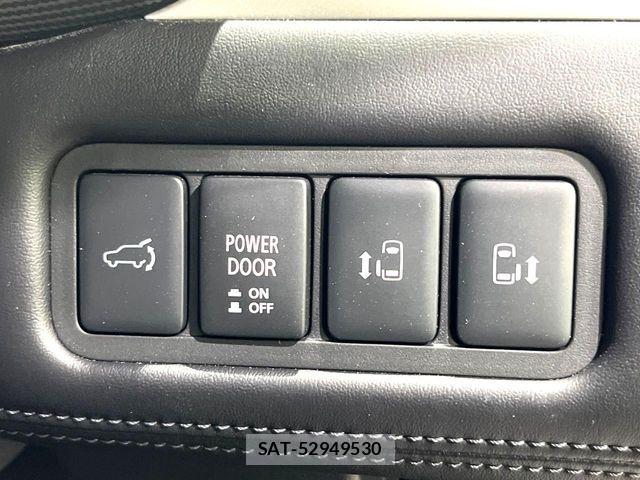Mitsubishi DELICA 2024-09 7217591-3