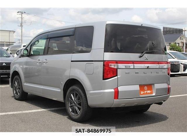Mitsubishi DELICA 2019-04 7217532-9