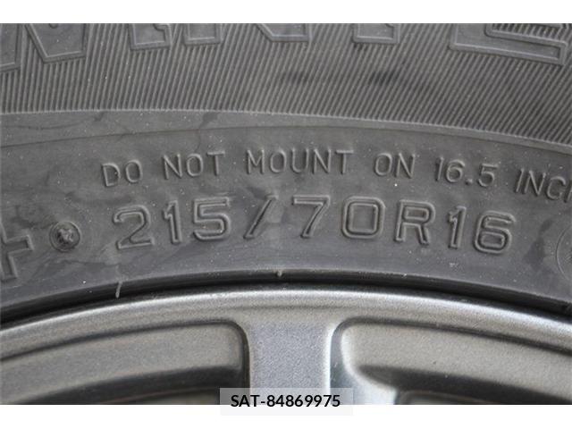 Mitsubishi DELICA 2019-04 7217532-18
