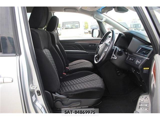 Mitsubishi DELICA 2019-04 7217532-19