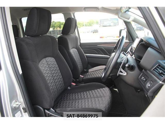 Mitsubishi DELICA 2019-04 7217532-20