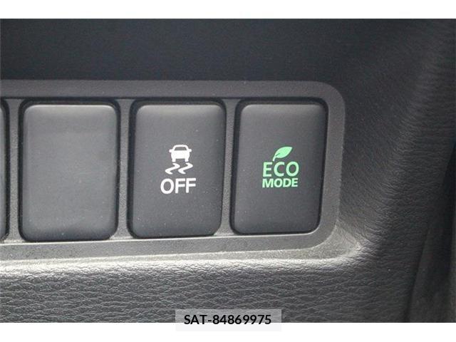 Mitsubishi DELICA 2019-04 7217532-4