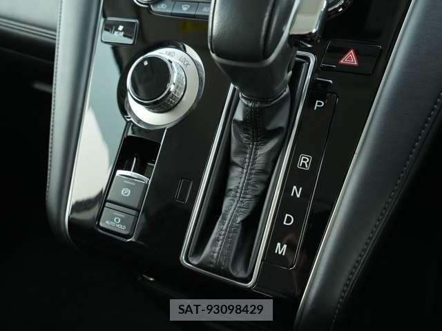 Mitsubishi DELICA 2021-09 7217540-14