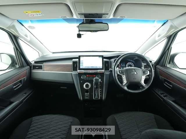 Mitsubishi DELICA 2021-09 7217540-4