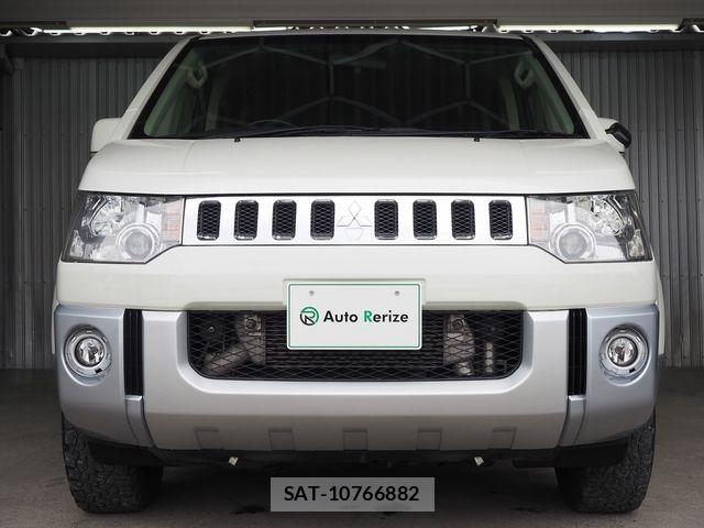 Mitsubishi DELICA 2015-02 7217505-1