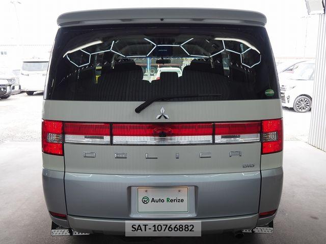 Mitsubishi DELICA 2015-02 7217505-21