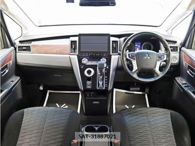Mitsubishi DELICA 2020-10 7217539-3