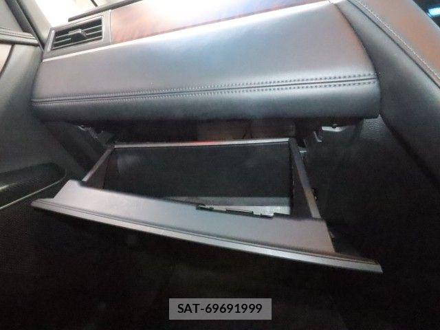Mitsubishi DELICA 2019-05 7217533-26
