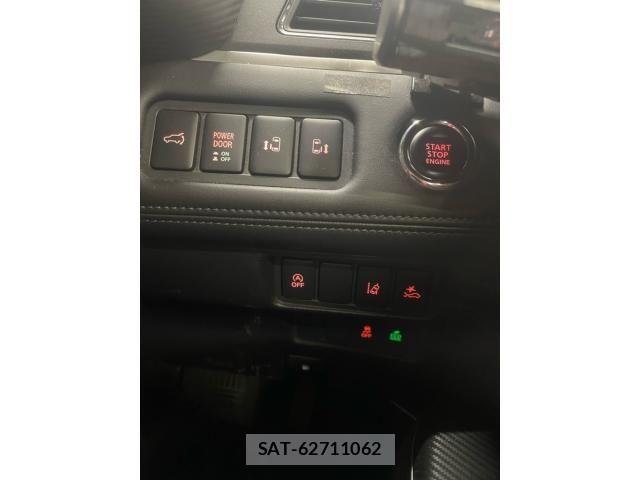 Mitsubishi DELICA 2019-07 7217534-11