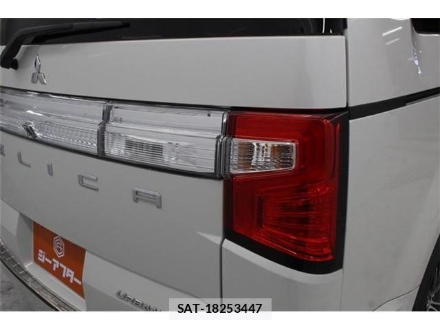 Mitsubishi DELICA 2019-03 7217530-18