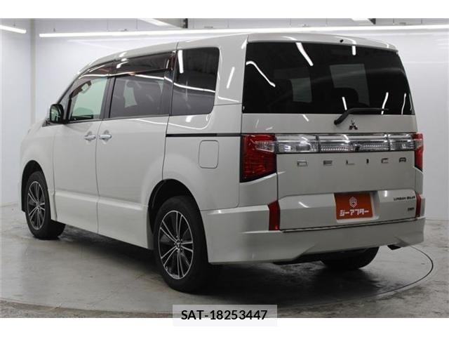 Mitsubishi DELICA 2019-03 7217530-6