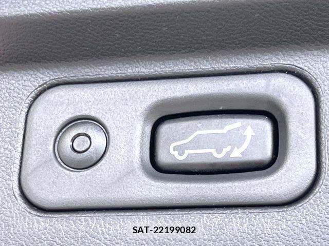 Mitsubishi DELICA 2024-08 7217576-4