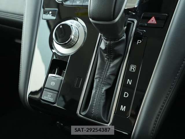 Mitsubishi DELICA 2019-06 7217531-15