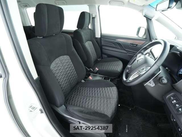 Mitsubishi DELICA 2019-06 7217531-6