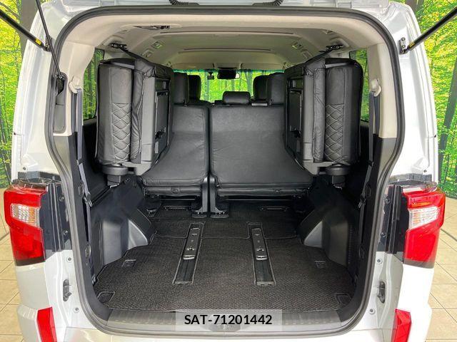 Mitsubishi DELICA 2024-09 7217587-10