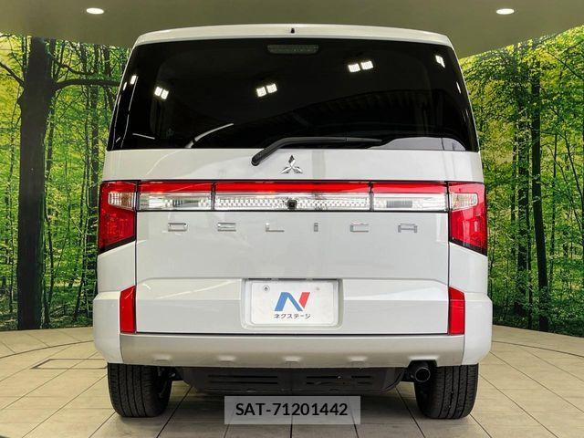 Mitsubishi DELICA 2024-09 7217587-15