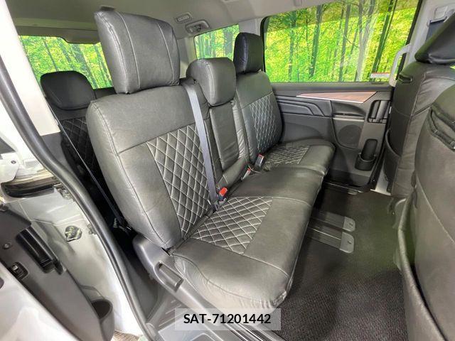 Mitsubishi DELICA 2024-09 7217587-8