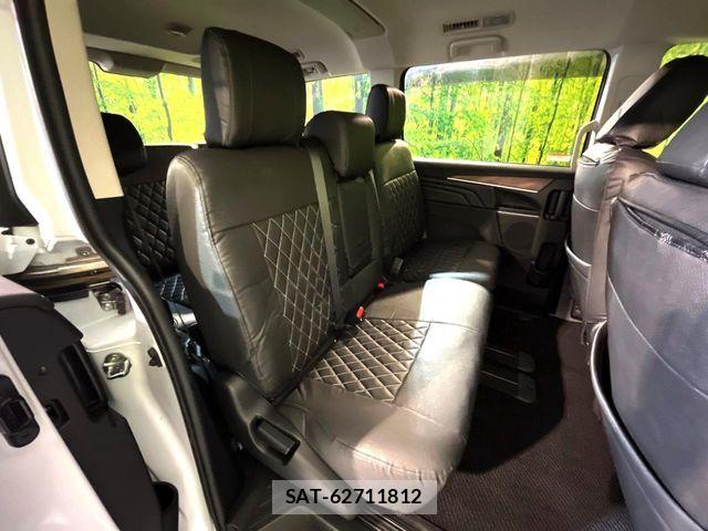 Mitsubishi DELICA 2024-09 7217592-8