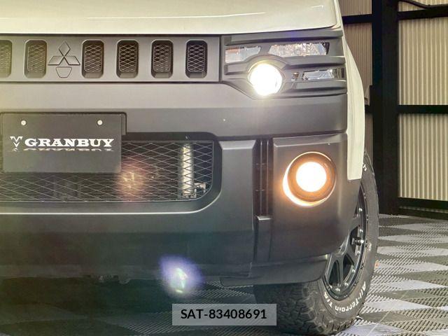 Mitsubishi DELICA 2011-03 7217488-18