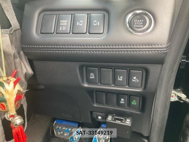 Mitsubishi DELICA 2019-03 7217529-10