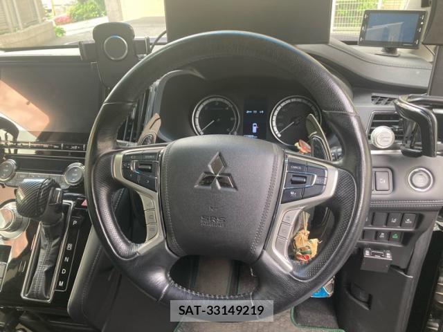 Mitsubishi DELICA 2019-03 7217529-11
