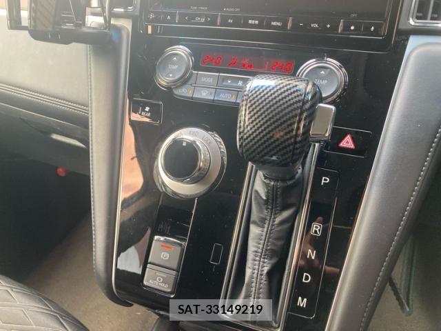 Mitsubishi DELICA 2019-03 7217529-17