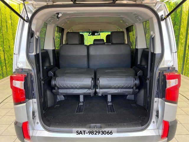 Mitsubishi DELICA 2024-08 7217569-12