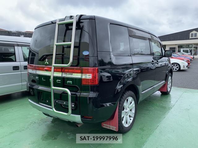 Mitsubishi DELICA 2019-05 7217528-1