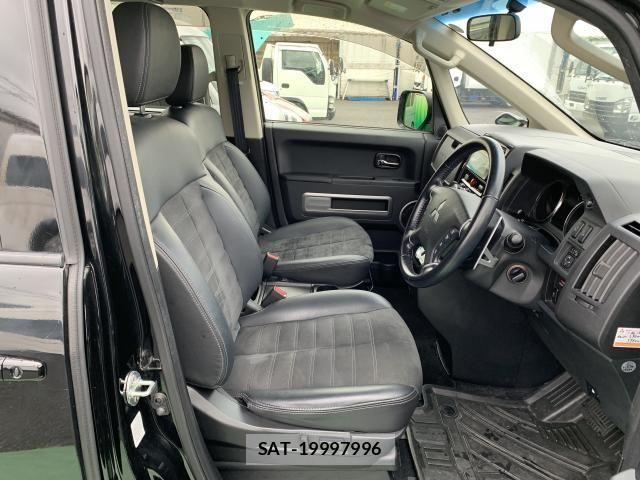 Mitsubishi DELICA 2019-05 7217528-2