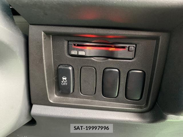 Mitsubishi DELICA 2019-05 7217528-5