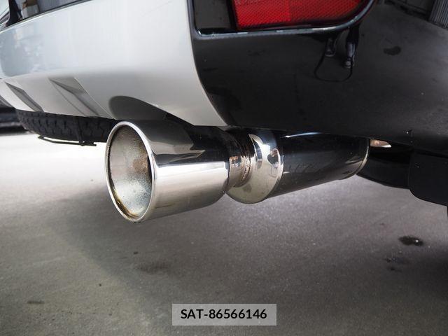 Mitsubishi DELICA 2013-02 7217511-5