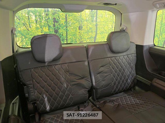 Mitsubishi DELICA 2023-09 7217554-9