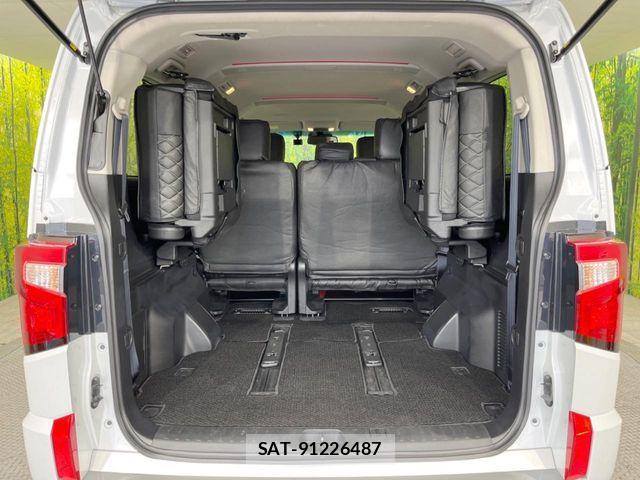 Mitsubishi DELICA 2023-09 7217554-10