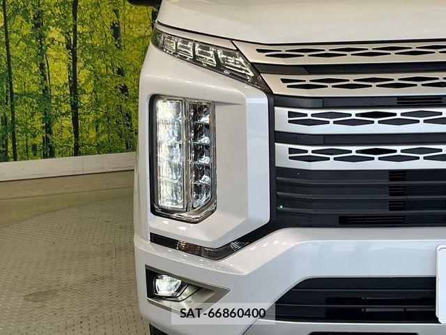 Mitsubishi DELICA 2023-10 7217555-12